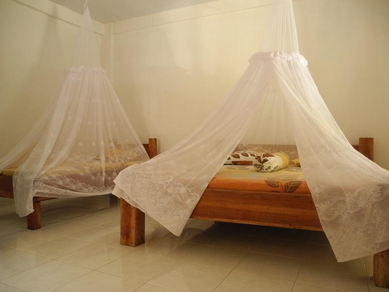 Riverside Guesthouse Bukit Lawang Bagian luar foto